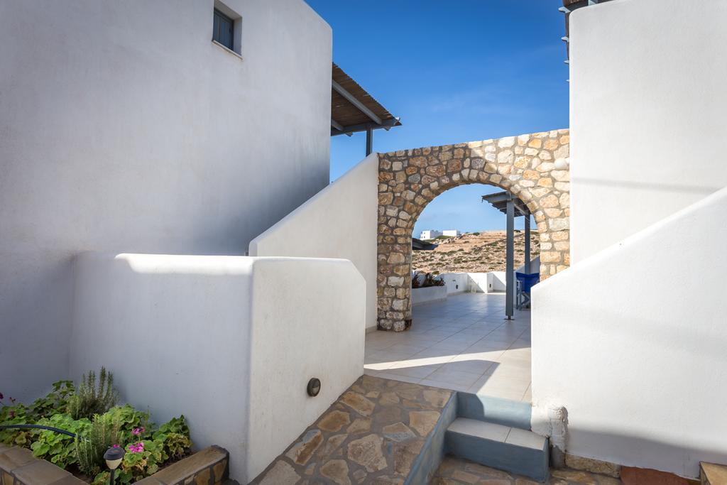 Althea Studios Donousa Exterior foto
